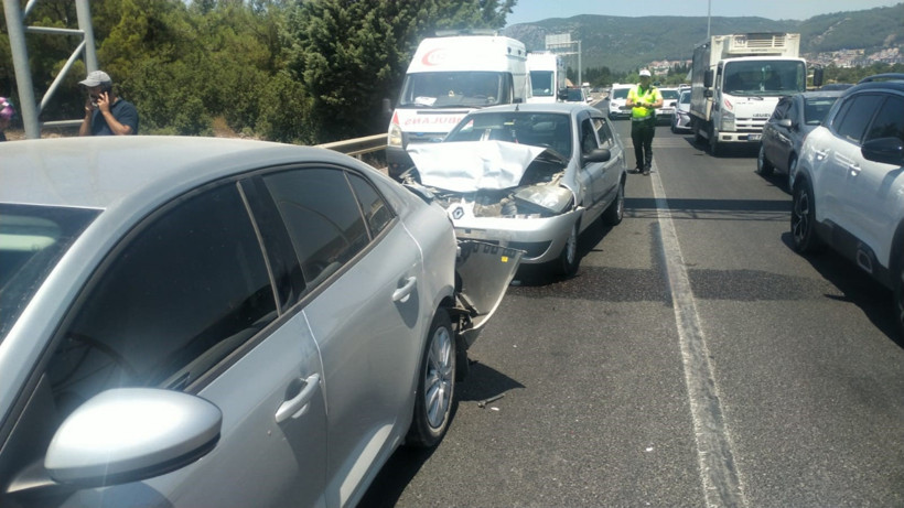 Menteşe Çevre Yolu’nda Trafik Kazası: 3 Yaralı