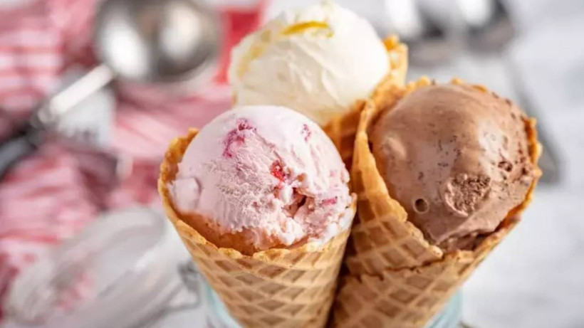 Bilim İnsanlarından Kritik Uyarı: Dondurma Yerken Felç Geçirmeyin!