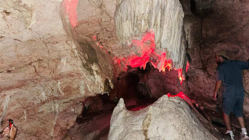 Keşiş Mağarası Yerli Turistlerin İlgi Odağı Oldu