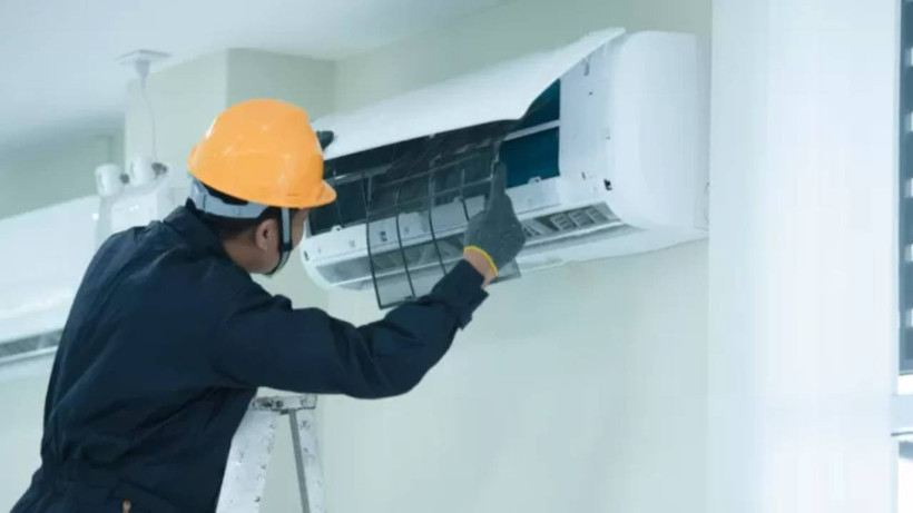 Sıcaklar Rekor Kırdı: Klimalar Zamlandı, Vantilatörler Yok Satıyor