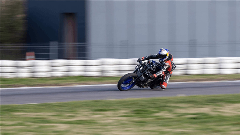 Milli Motosikletçi Can Öncü Macaristan'da 2. Oldu