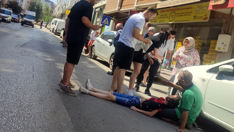 Keşan’da Motosiklet Yayaya Çarptı: 2 Yaralı