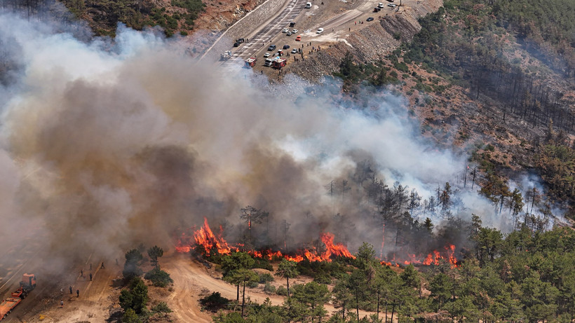 Orman Yangınlarıyla Amansız Mücadele Sürüyor! Bursa ve Karabük Yangınlarında Son Durum