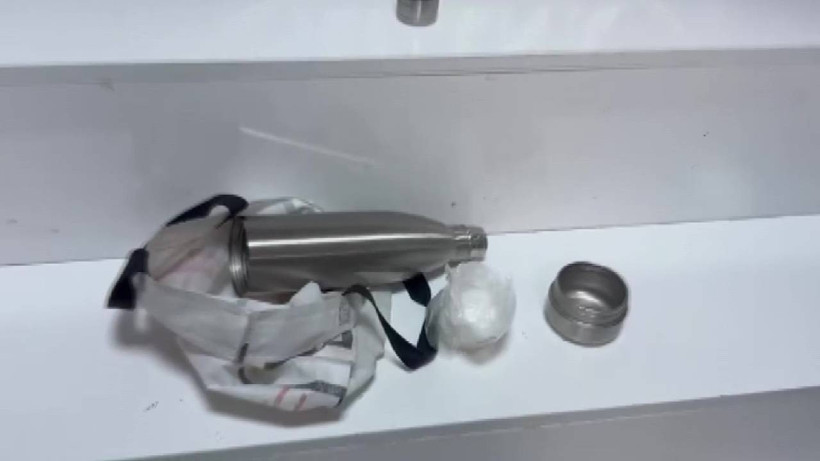 Termosa Sakladığı Uyuşturucuya "İçiciyim" Savunması Yetmedi: Tutuklandı