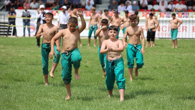 Doğanşar’da Pehlivanlar Er Meydanına Çıktı