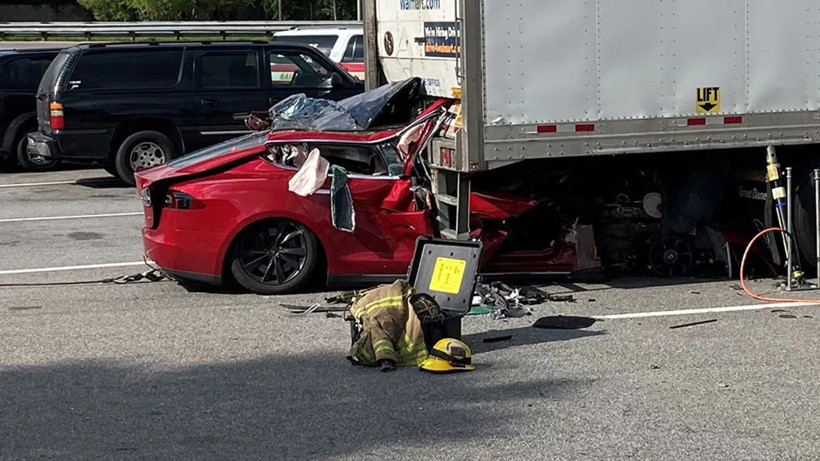 Tesla İçin Tarihi Karar! Dev Tazminat Ödeyecek