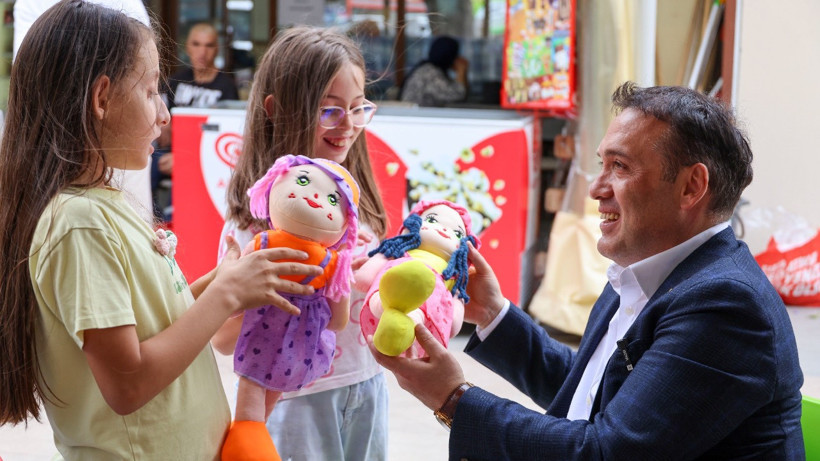 Vali Sözer, Çarşı Esnafıyla Buluştu