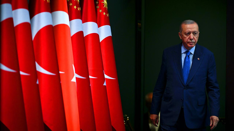 AKP’de ‘Erken Seçim’ Hareketliliği! Açıklamalar Peş Peşe Geldi… Kafalar Karıştı