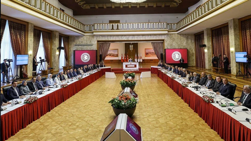 Komisyon Toplantısı Sona Erdi: Kararların Nasıl Alınacağı Belli Oldu