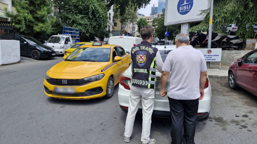 Fatih’te Yolcu Seçen Taksiciye Ceza Yağdı