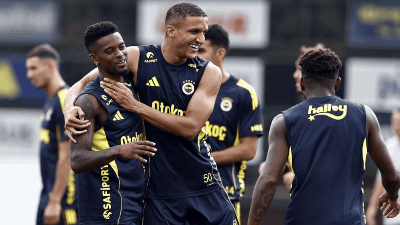 Fenerbahçe Feyenoord'a Hazırlanıyor