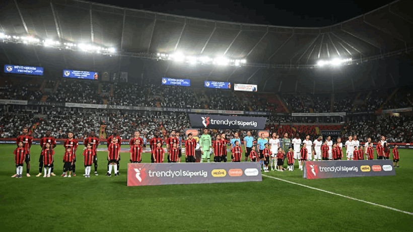 Büyük Şok: İlk Maçtan Sezonu Kapattı