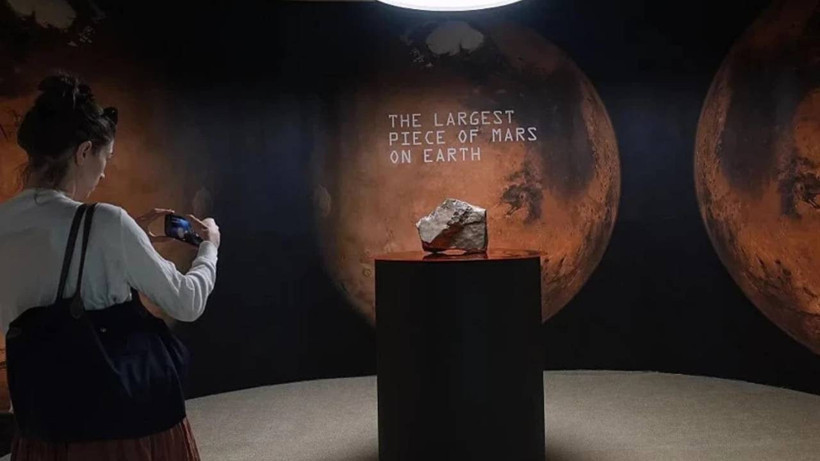 Uzaydan Dünya'ya Düşen 4,3 Milyon Dolarlık Mars Kayasının Sırrı! Soru İşaretleri Büyüyor