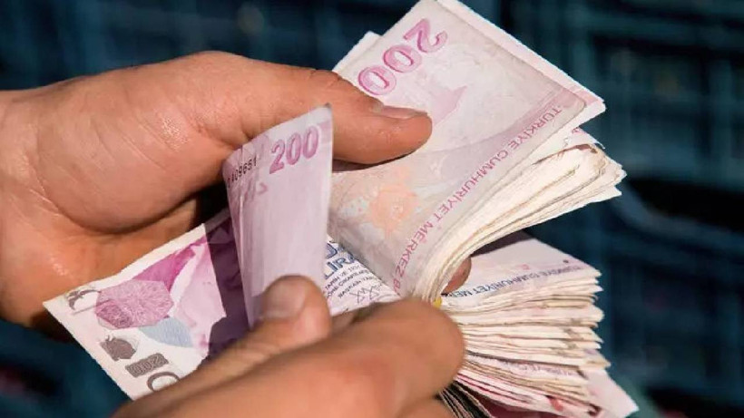 Okul Ödemelerinde Velilere Nefes Aldıracak Gelişme: Bankalar Kredi Kartıyla Faizsiz ve Ek Taksit Fırsatlarını Başlattı