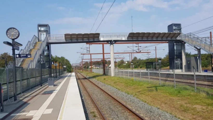 Danimarka'da Yolcu Treni Raydan Çıktı! Çok Sayıda Yaralı Var