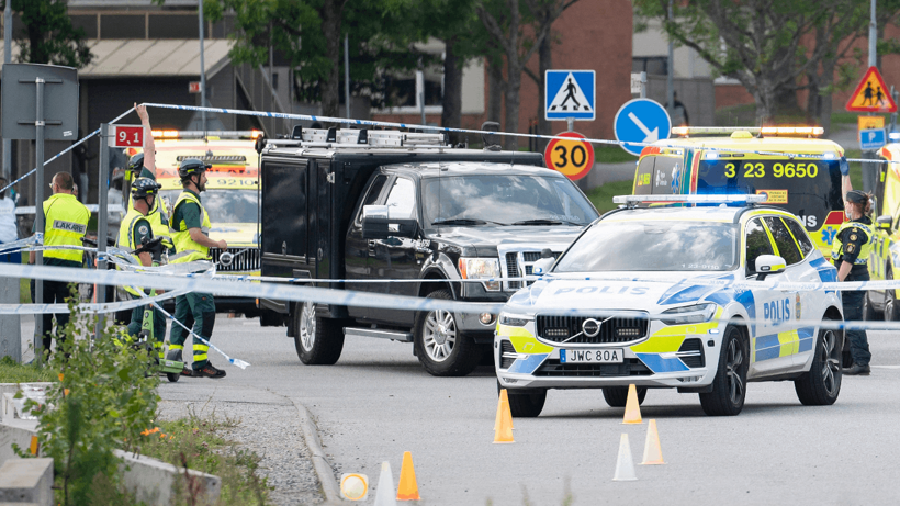 İsveç'te Camiye Silahlı Saldırı, Yaralılar Var