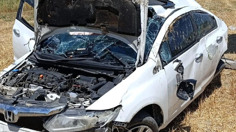 Burdur’da Otobüs ile Otomobil Çarpıştı! 3 Yaralı