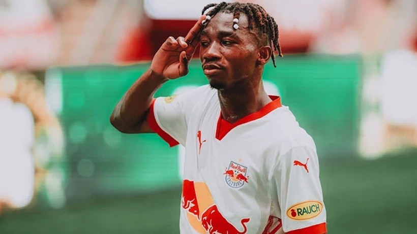 Fenerbahçe Bombayı Gece Yarısı Patlattı, Dorgeles Nene Sessiz Sedasız İstanbul'a Geldi