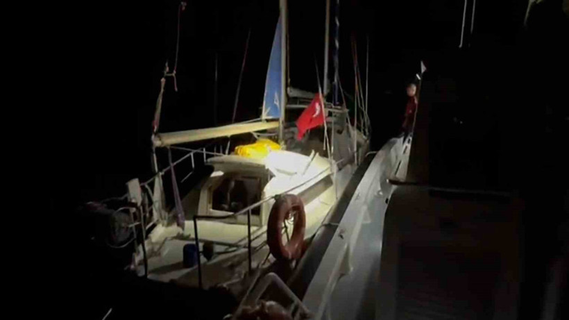 Muğla'da 56 Düzensiz Göçmen ve 1 Göçmen Kaçakçısı Yakalandı