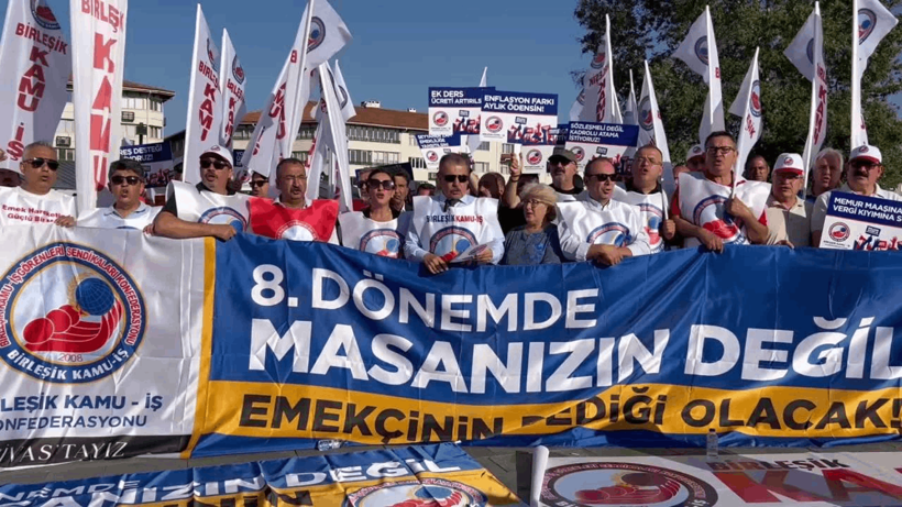 Memurların Yürüyüşüne Polis Engeli, Sendika Genel Merkezi Polis Ablukası Altında