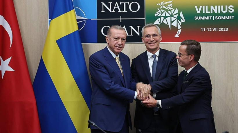 İsveç Basını Skandalı Yazdı: Gizli Bilgilerin Yer Aldığı 'Türkiye Belgeleri' Havalimanı Tuvaletinde Unutuldu