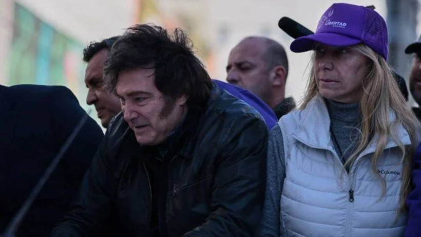 Arjantin Devlet Başkanı Javier Milei'ye Taşlı Saldırı