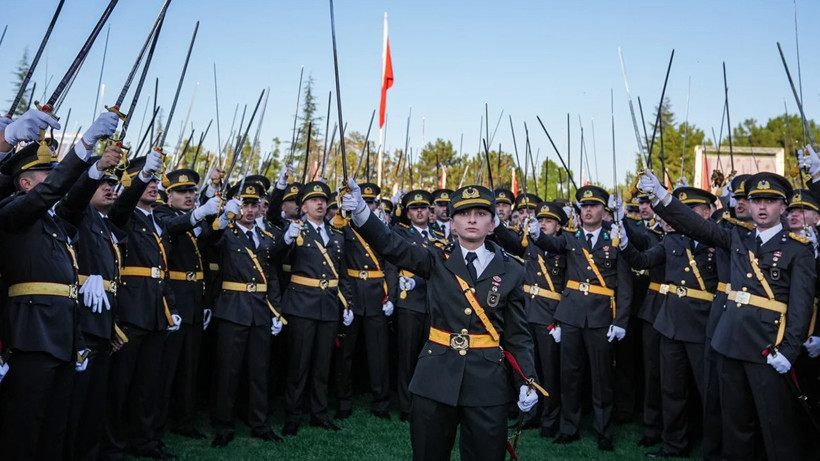 Kara Harp Okulu Mezuniyeti İddialarına MSB'den Cevap! Öğrenciler Aileleriyle Görüştürülecek mi?