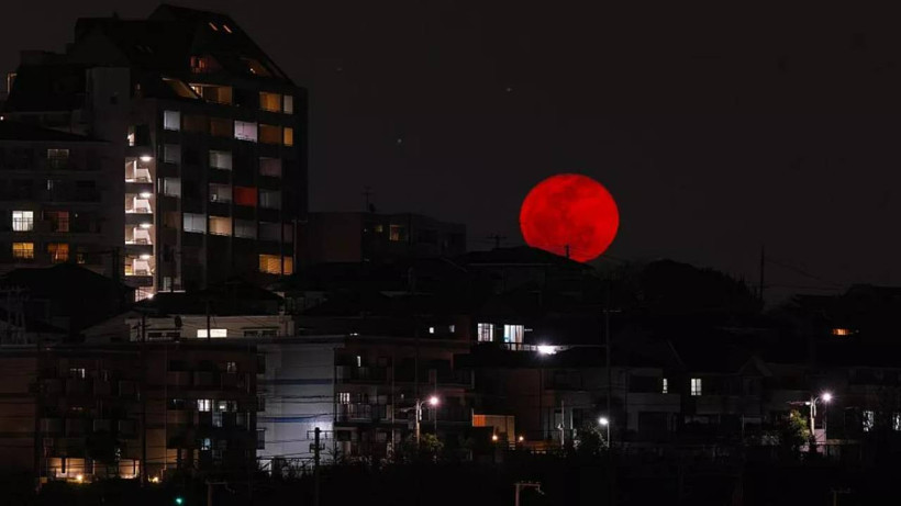 Kanlı Ay Tutulması Depremleri Tetikler mi? Herkesin Merak Ettiği Soru Yanıt Buldu