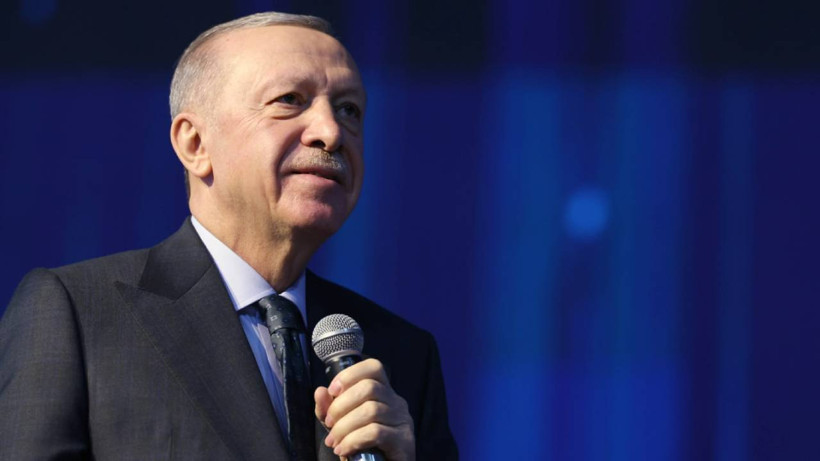 AKP MKYK'da Neler Konuşuldu? Çelik Kubbe, CHP, Ekonomi, Terörsüz Türkiye ve Zorunlu Eğitim Masada...