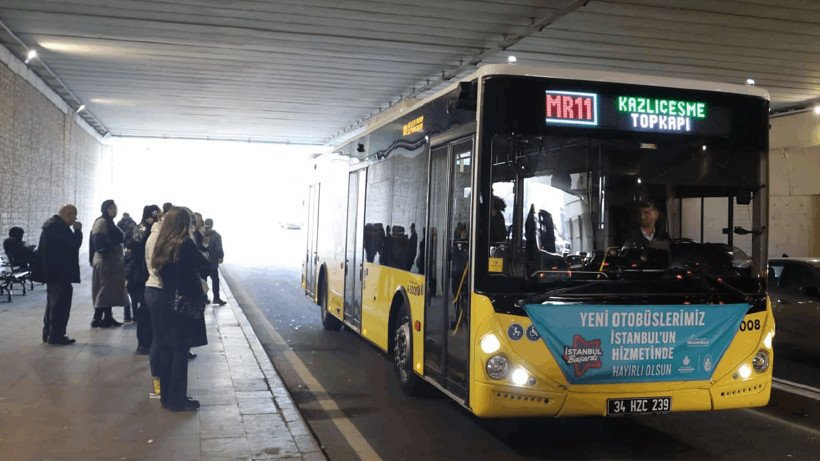 AKP'den İstanbul'da 30 Yaş Sınırı İçin Yeni Hamle