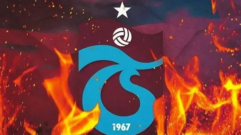 Trabzonspor'da Fenerbahçe Maçı Öncesi Sakatlık Şoku! Yıldız İsim Forma Giyemeyecek!