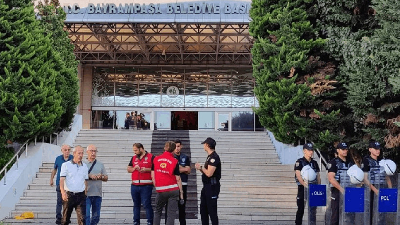 CHP'den Bir İstifa Daha... Bayrampaşa'da Dengeler Değişti
