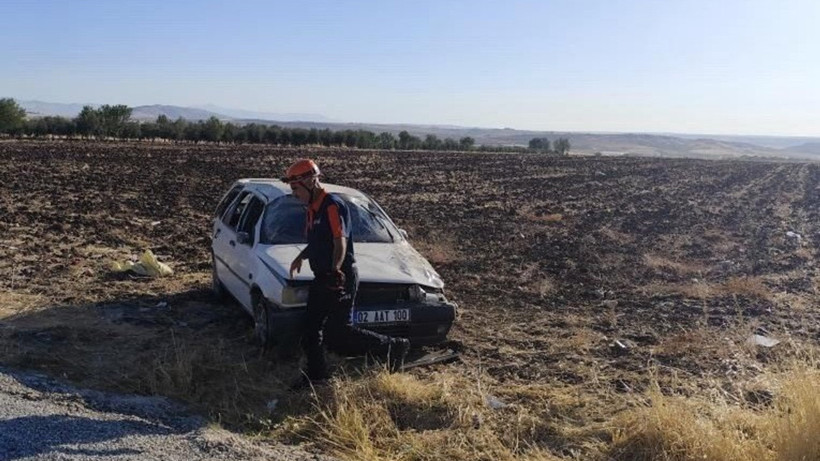 Adıyaman’da Otomobil Takla Attı: 2 Yaralı