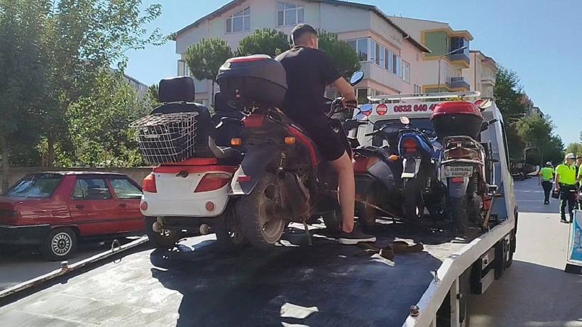 Çorum'da Motosikletlere Sıkı Denetim! 15 Araç Trafikten Men Edildi