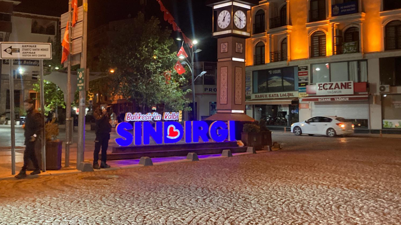 Sındırgı'da Korkutan Deprem!