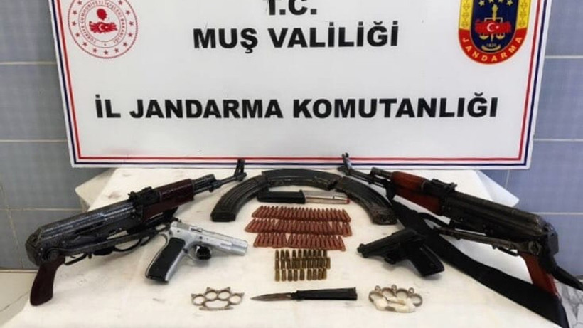 Muş'ta Jandarmadan Silah Operasyonu