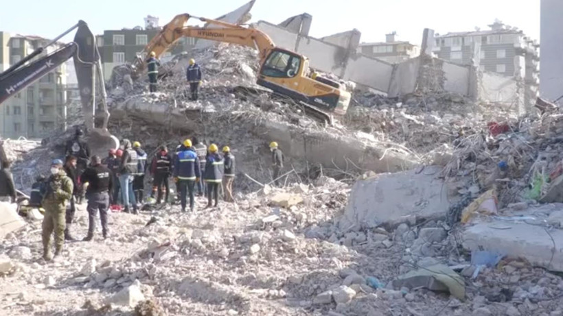 Hatay'da 219 Kişinin Hayatını Kaybettiği Binanın Davasında Tahliye Kararı