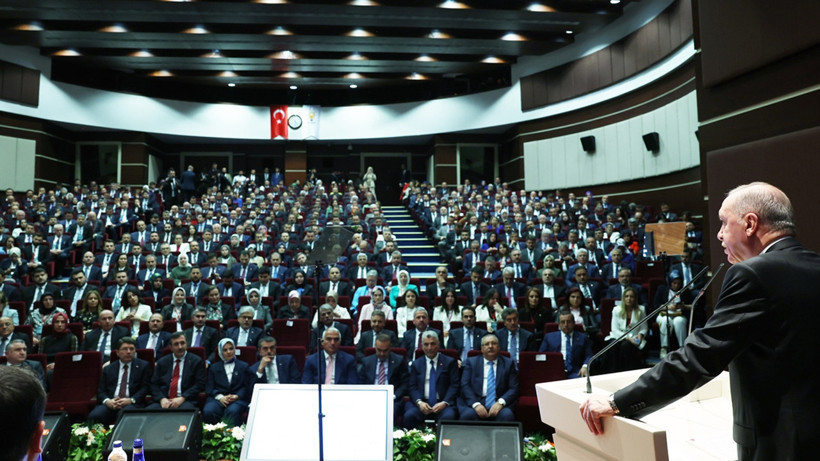 İktidara Yakın Sabah Gazetesinden İddia: Bugün 7 Belediye Başkanı AKP'ye Katılacak