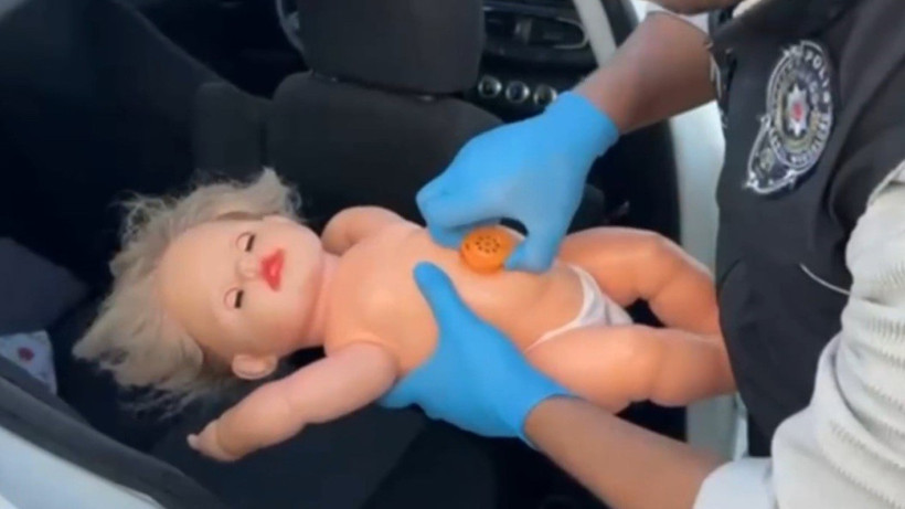 Erzincan’da Oyuncak Bebekte Saklı 49 Bin Doz Bonzai