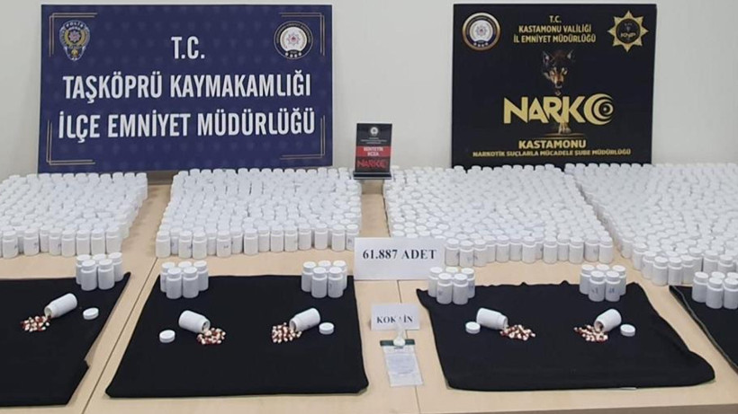 Kastamonu’da Operasyon: Binlerce Sentetik Ecza Hapı Ele Geçirildi