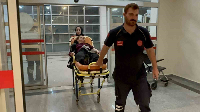 Adıyaman'da Feci Kaza! 3 Kişi Yaralandı