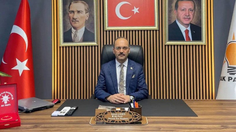 AKP'de İstifa Depremi! Bir Başkan Daha Ayrıldı