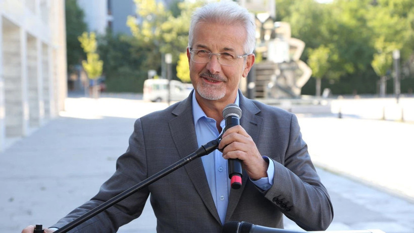 Gözaltındaki Eski Nilüfer Belediye Başkanı Turgay Erdem Hastaneye Kaldırıldı