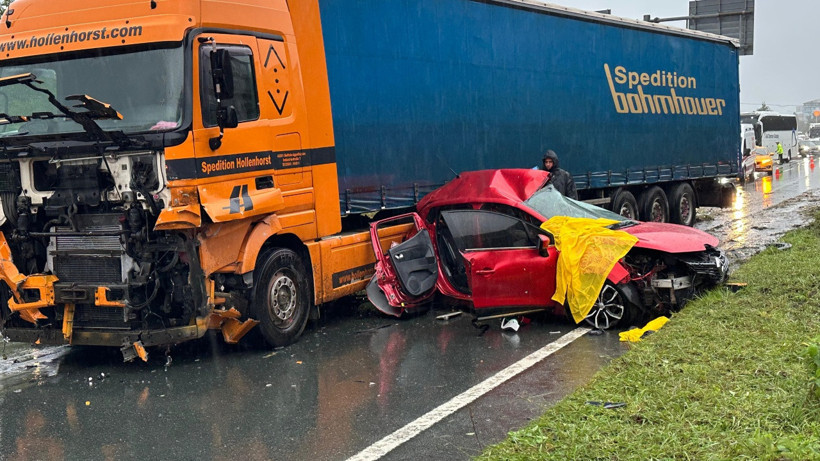 Rize'de Feci Kaza! Karşı Şeride Geçti, Kurtulan Olmadı