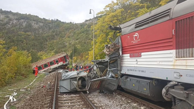 Slovakya’da Trenler Çarpıştı! 66 Yaralı
