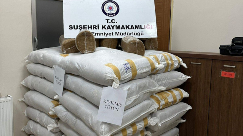 Sivas'ta Kaçak Tütün Operasyonu