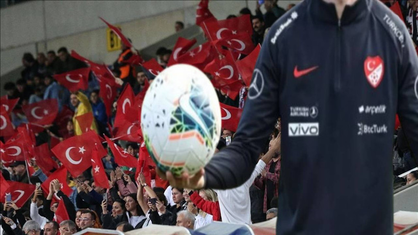 Süper Lig’in Parlayan Yıldızıydı: Türk Oyuncuyu Romanya Milli Takımı'na Davet Ettiler