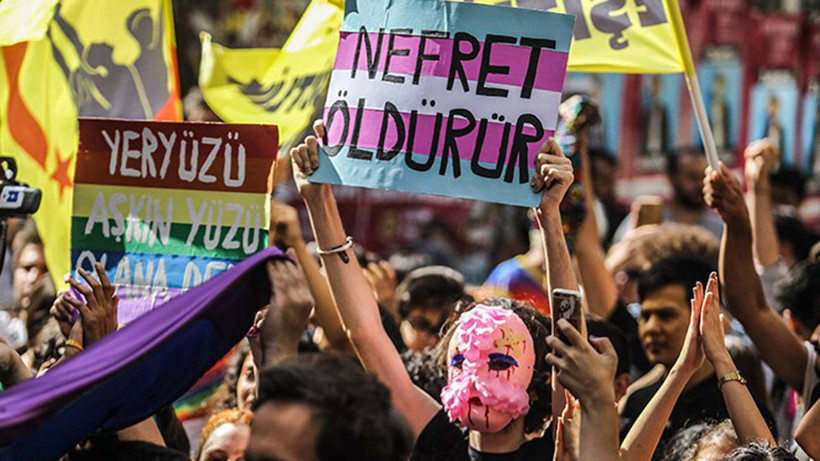 LGBTİ+’lar Ayakta! Utandıran Yargı Paketine Karşı Sokağa Çıktılar
