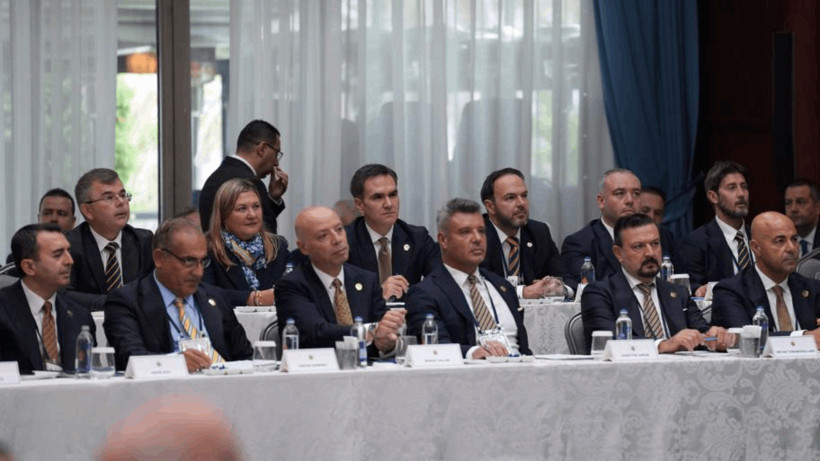 Resmen Açıklandı: Fenerbahçe'nin Borcu Dudak Uçuklattı