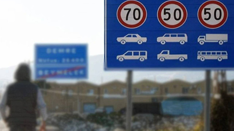 Trafikte Yeni Dönem! O Levhalar Kaldırıldı, Artık Tek Tip Olacak